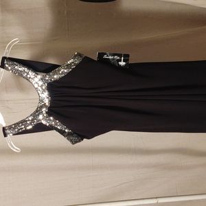 Scarlett Nite black chiffon and sequined dress w/inner liner. Size 10. NWT